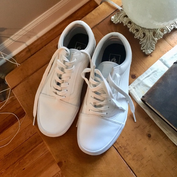 vans old skool mono white